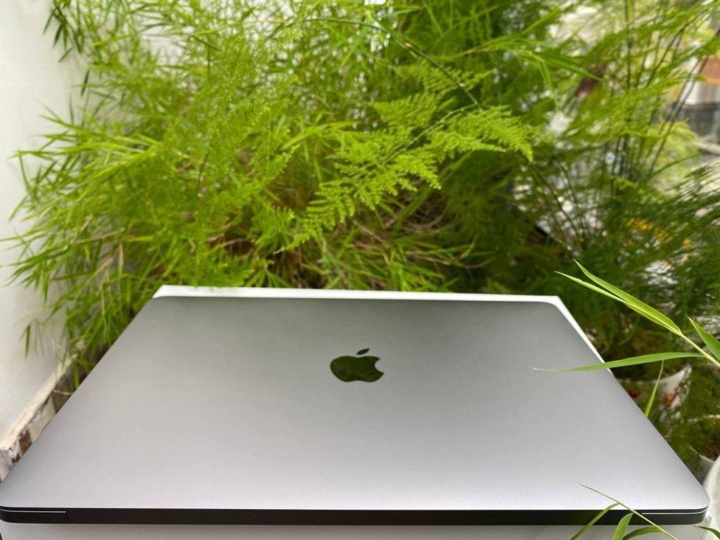 MacBook Air 13 inch 2020 Gray/M1/8GB/256GB – LIKENEW 99% KHÔNG HỘP 